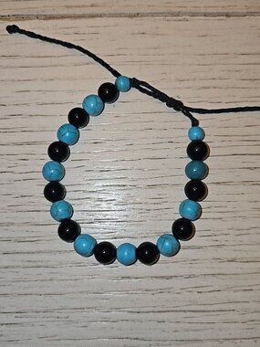 Costa Rica Handmade Bead Bracelet / Souvenir 🇨🇷 (Carolina Panthers Colors)